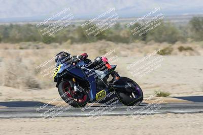 media/Nov-01-2025-CVMA (Sat) [[fc0f7531b8]]/Race 7-Formula Twins-Formula 40 UL/